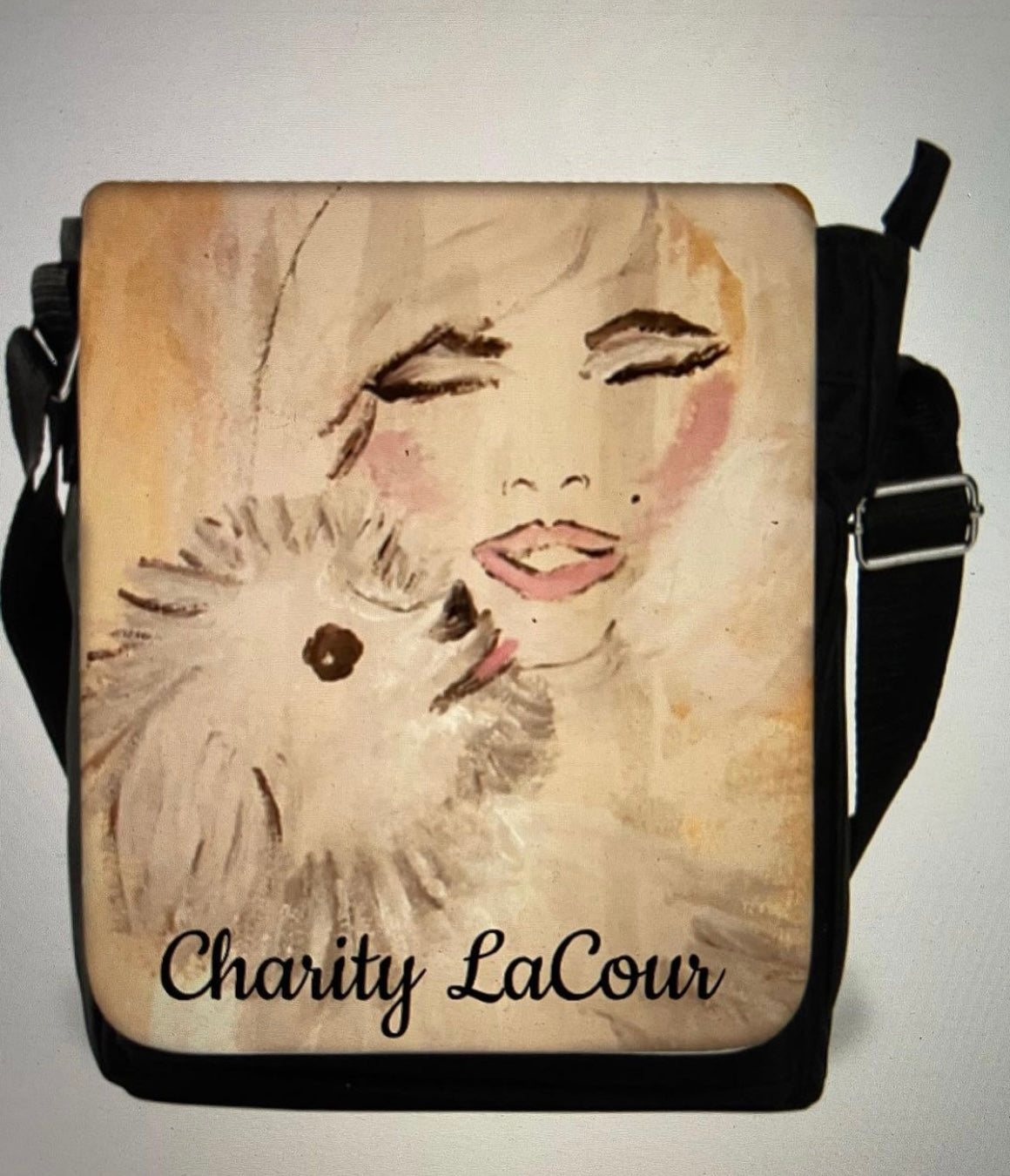Marilyn with a dog shoulderbag